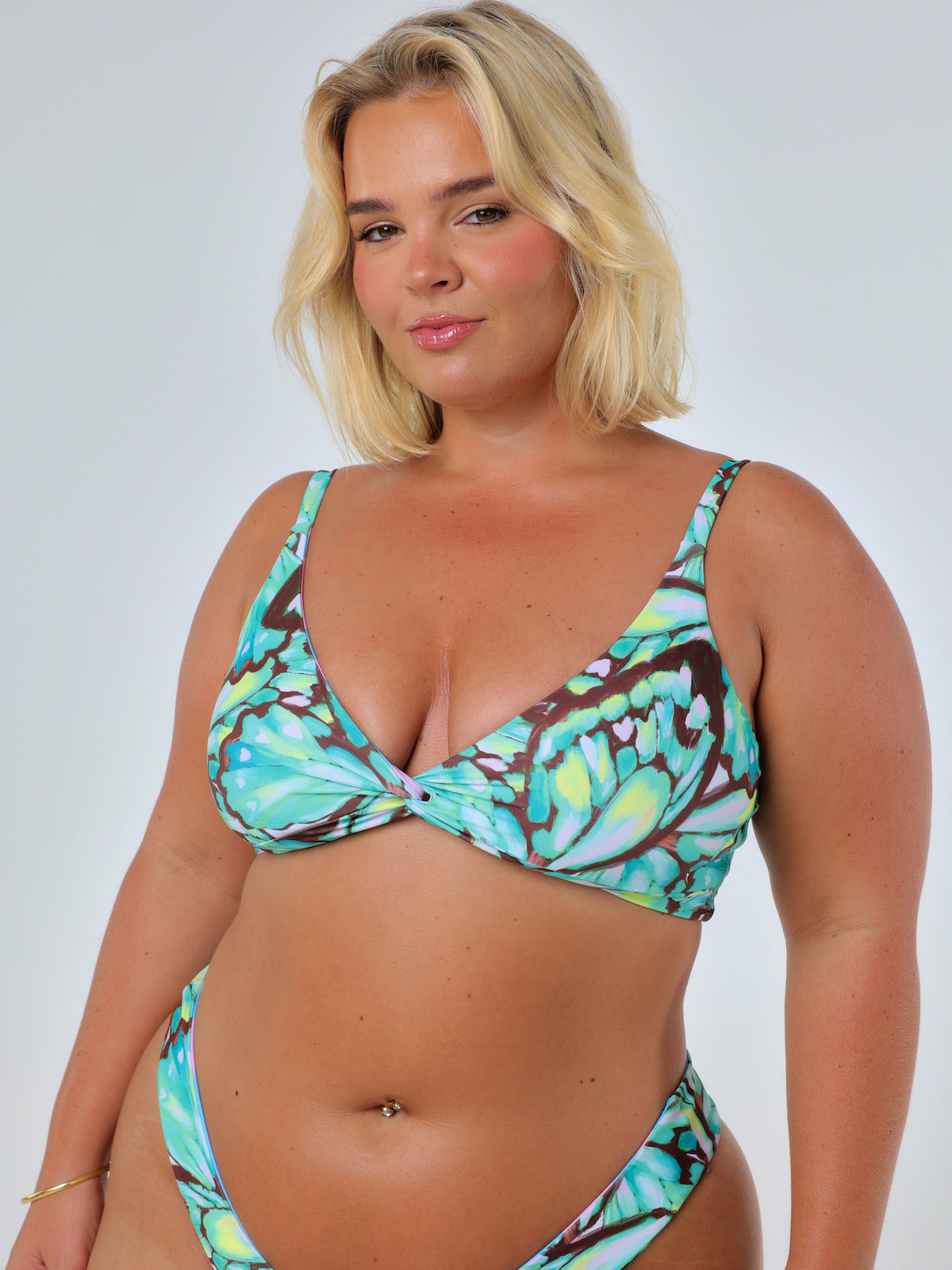 _Bianca,Large