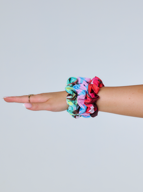 COUPLES RETREAT SCRUNCHIE PACK